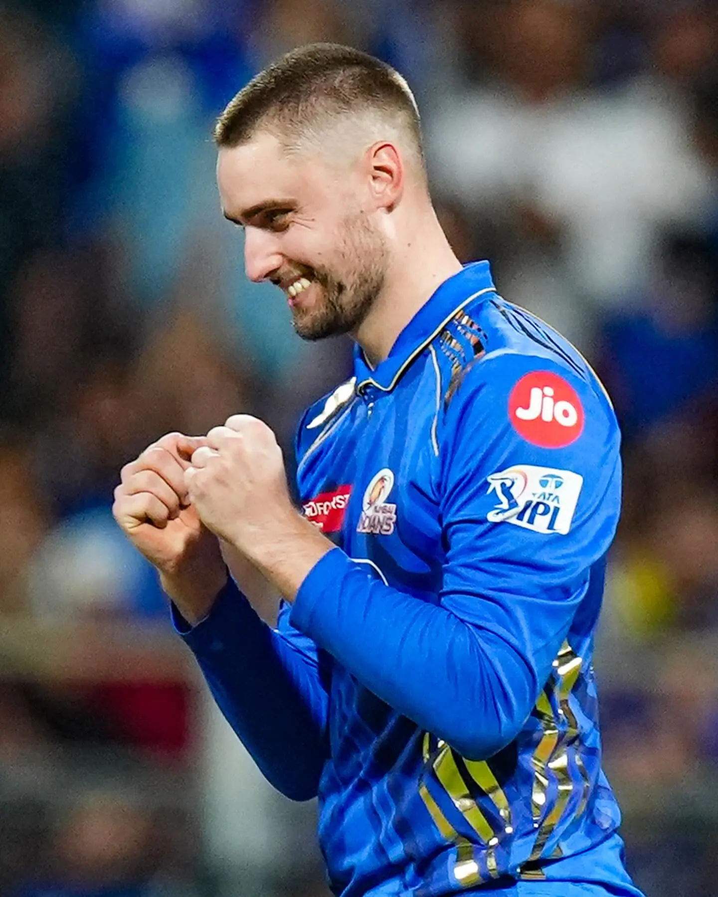 Cricketer dazzles for Mumbai Indians, delivering a stellar performance in a match tonight.