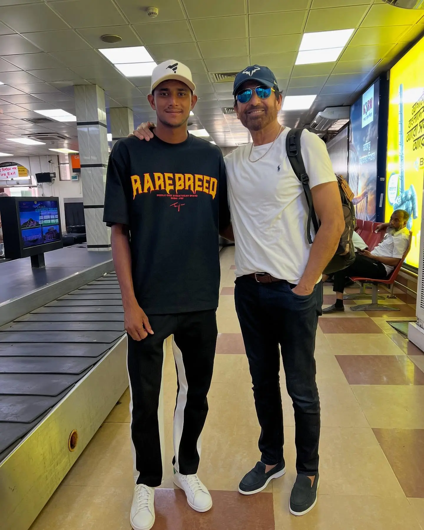 Cricketer-turned-commentator shows support for young talent ahead of tournament.