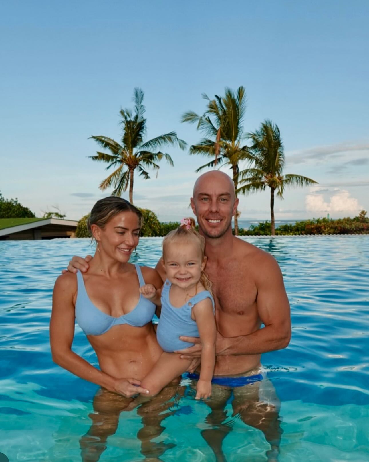 Chris Lynn’s Playful Instagram Call for airdropped Snaps