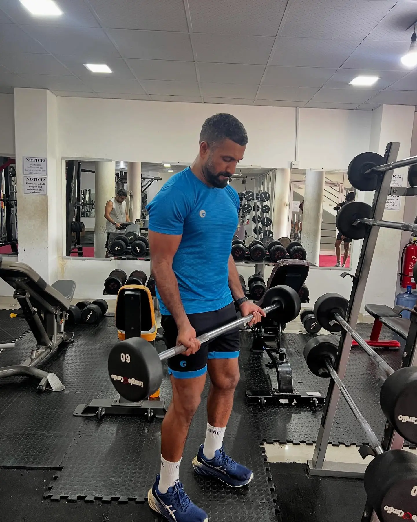 Former Sri Lankan fast bowler inspires followers with message about daily preparation