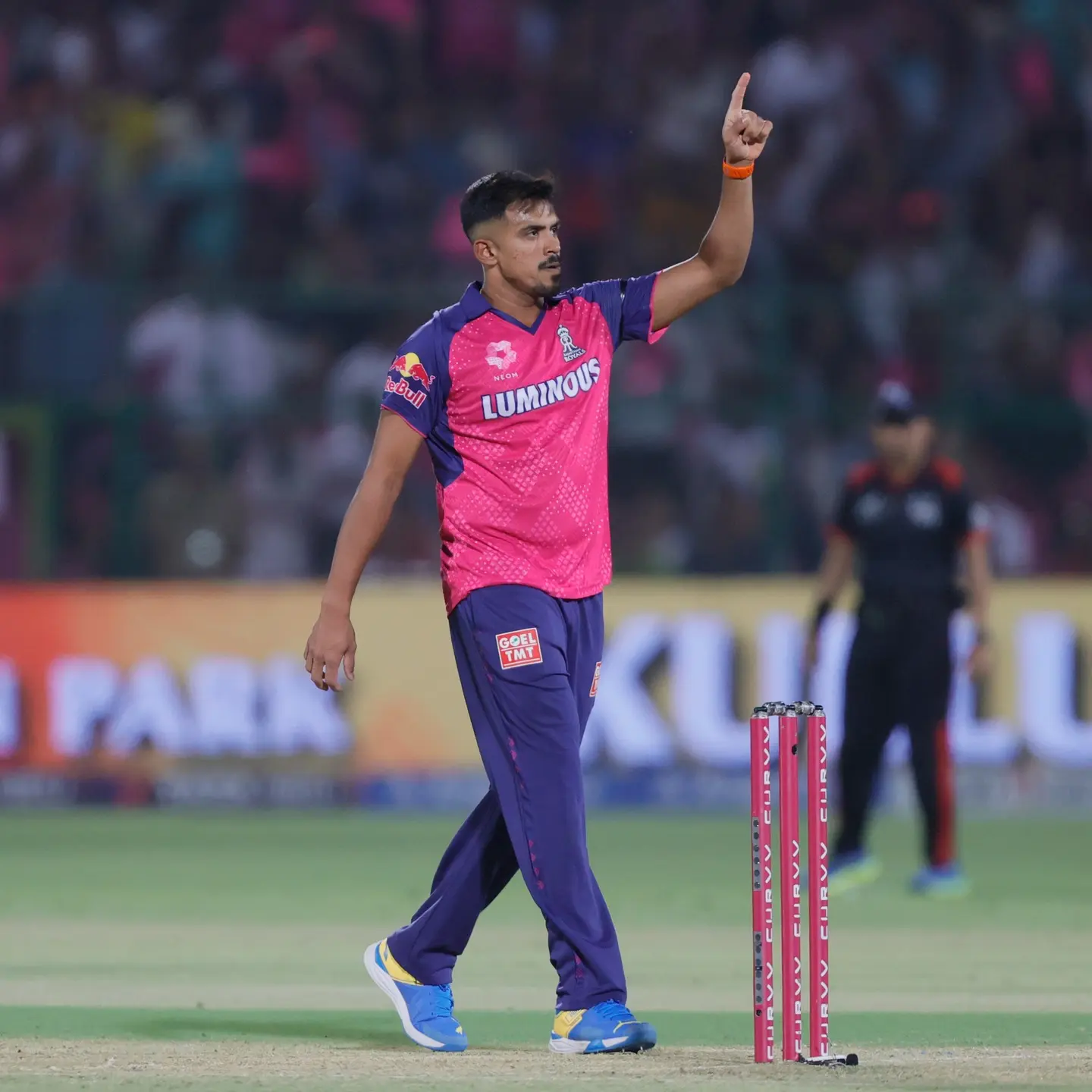 IPL Action: Theekshana Strikes Early as Royals Rattle Titans’ Start RR fight back with Maheesh's key breakthrough to shift momentum