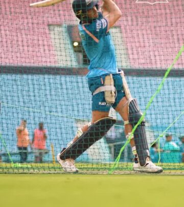 England's star wicketkeeper-batsman flaunts his batting skills during GT's pre-match preparations