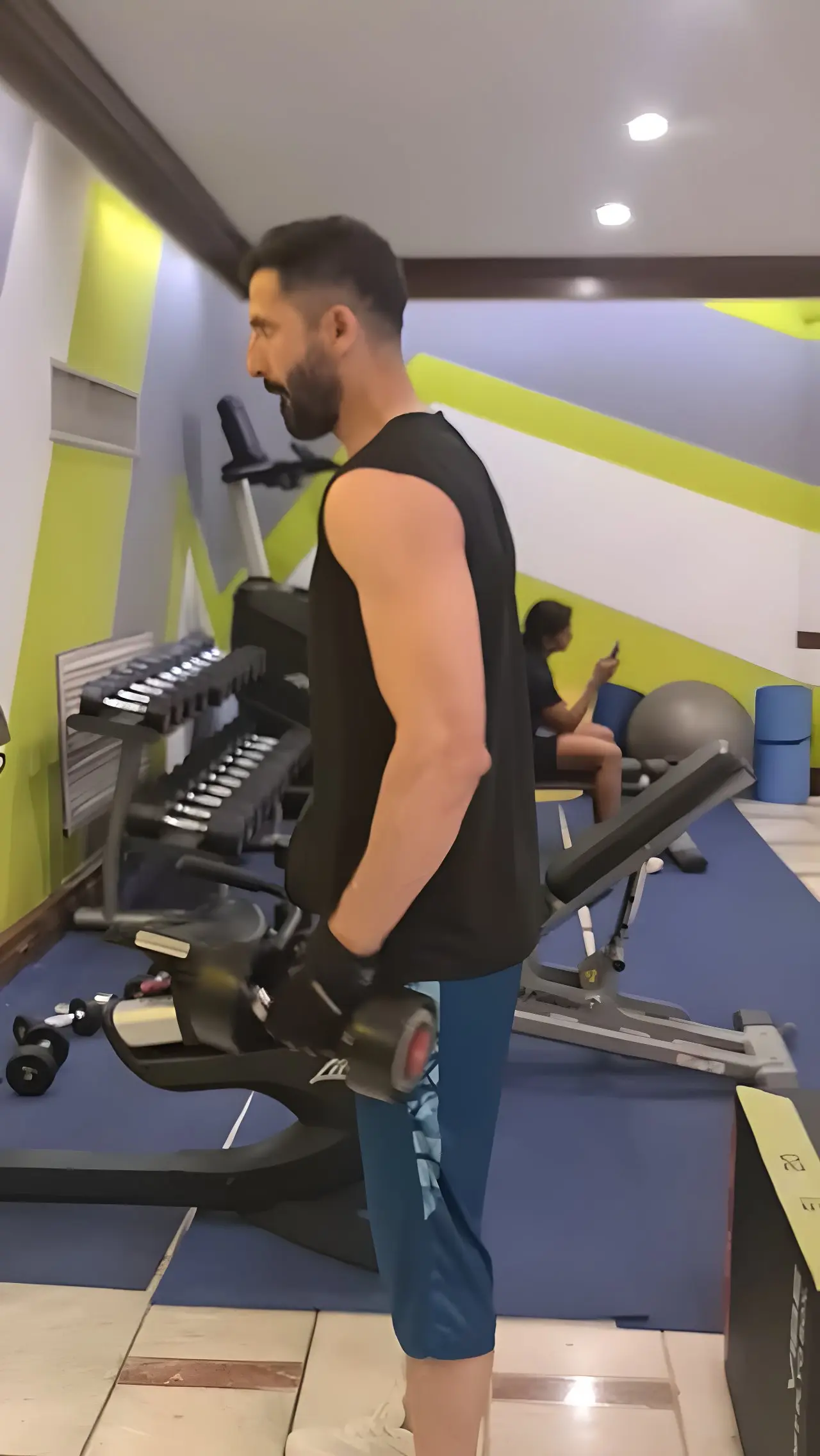 Former Pakistan bowler's latest Instagram gym video sparks excitement among fans.