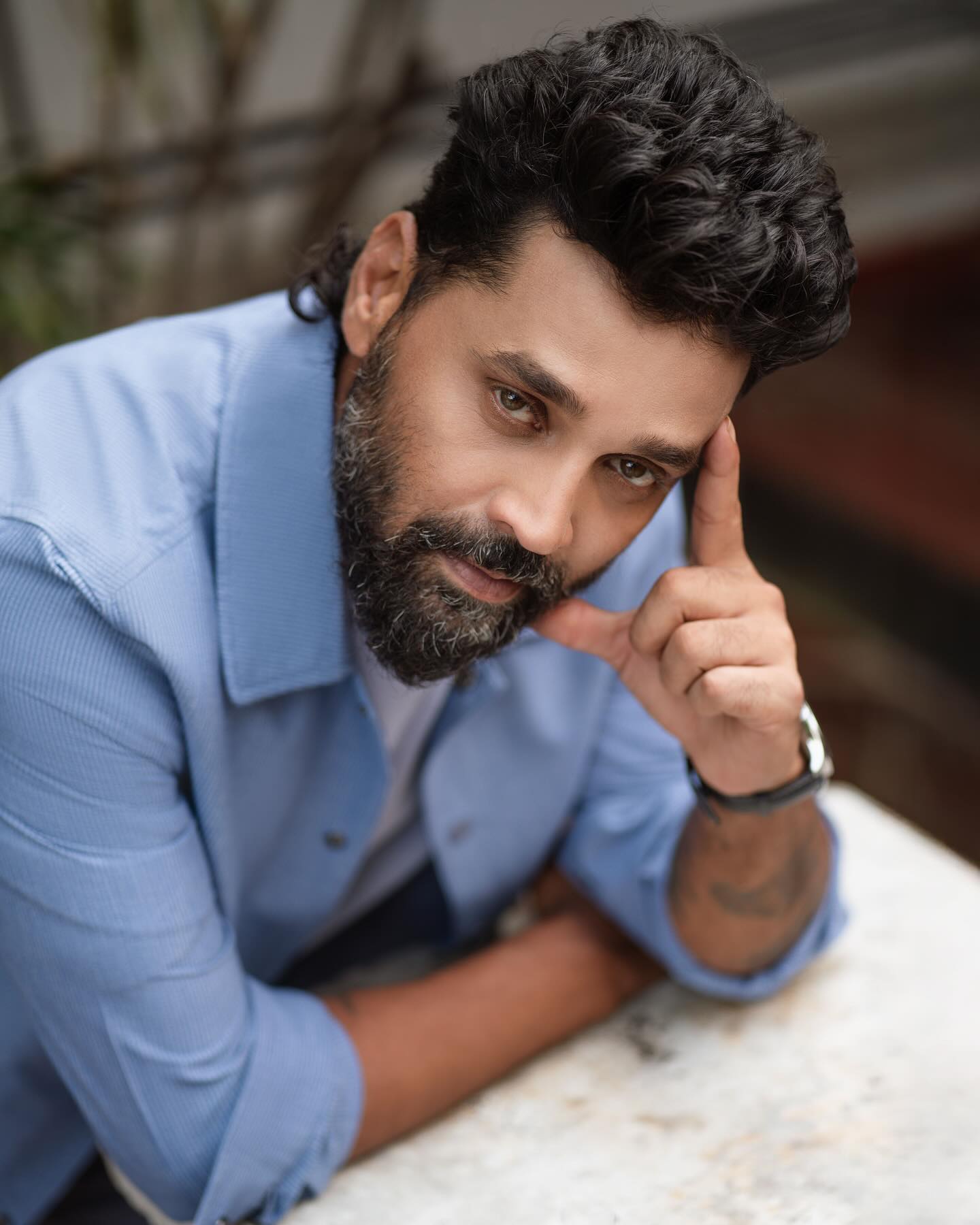 Murali Vijay’s Chic Off-Field Style: #moretolife Vibes Ace cricketer stuns off-field with chic style shoot – embracing life, spreading love - Wow