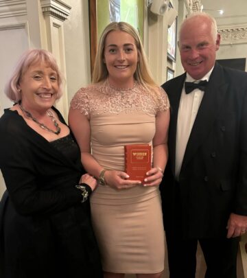 England's star spinner receives prestigious cricket honor ahead of what she calls 'big year.'