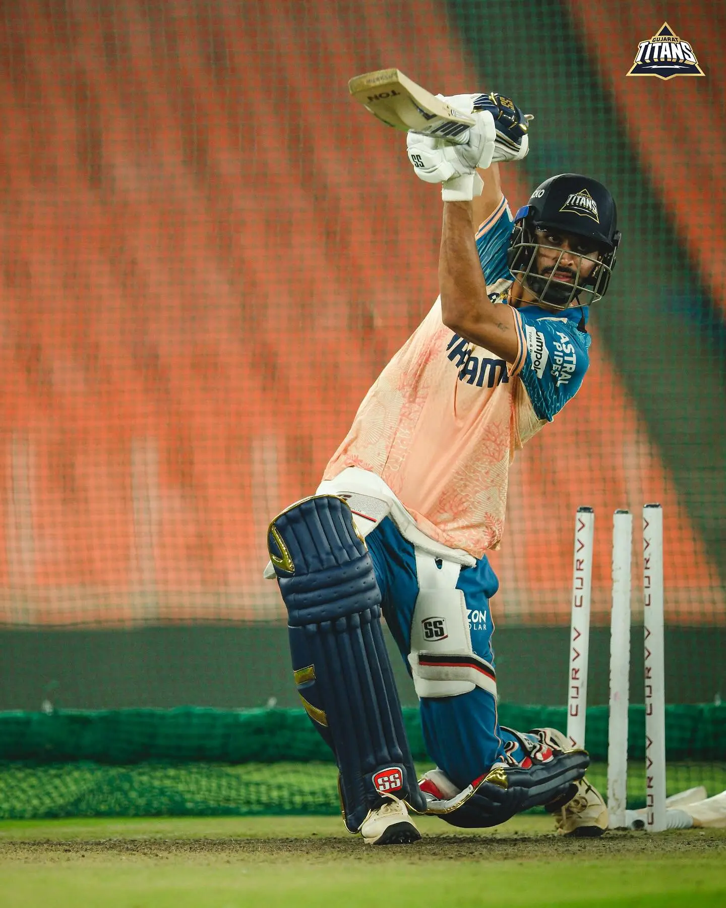 Washington Sundar Showcases Perfect Sundar Pose In Gujarat Titans’ Pre-IPL Campaign Washington Sundar Showcases Perfect Sundar Pose In Gujarat Titans' Pre-IPL Campaign