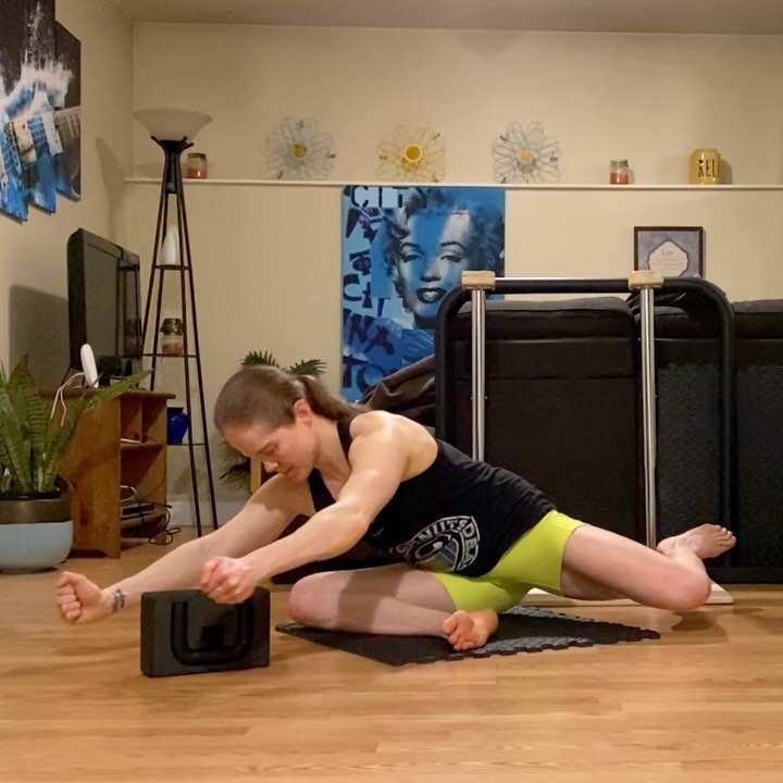 10 Mobility Exercises To Boost Strength And Flexibility