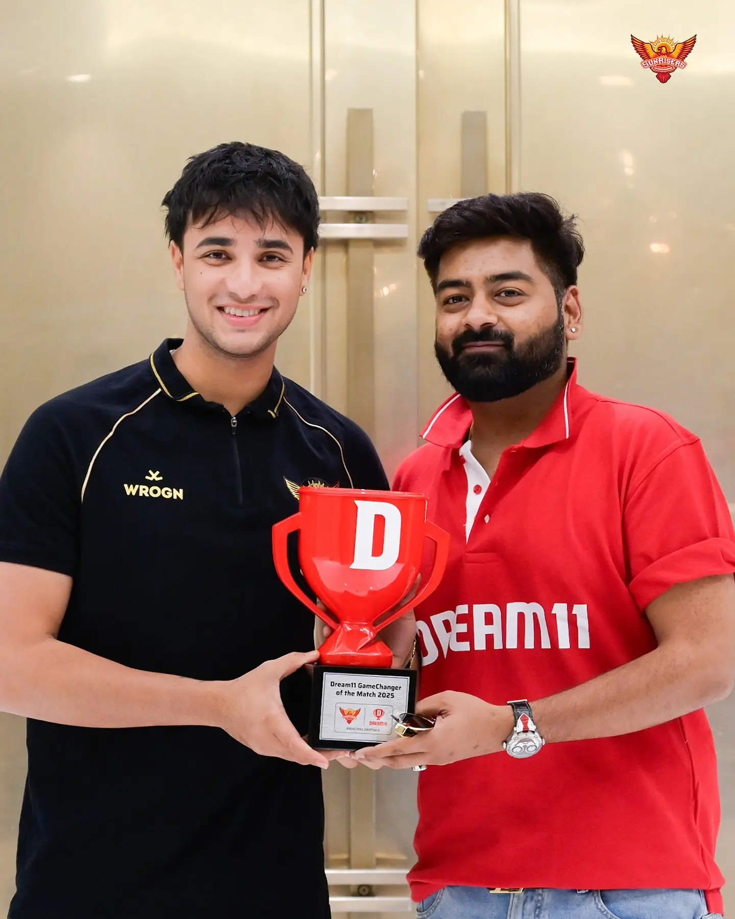 Abhishek Sharma Awarded Dream11 GameChanger Champion fan Shirish Dixit honors Abhishek Sharma, showcasing excellence and fiery passion.