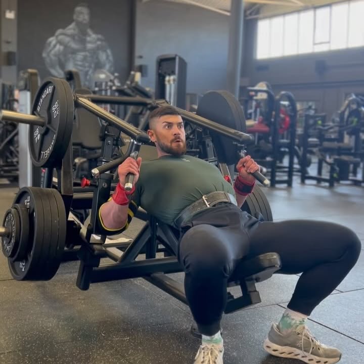 Adonis Georgiou Revamps Gym Session Routine
