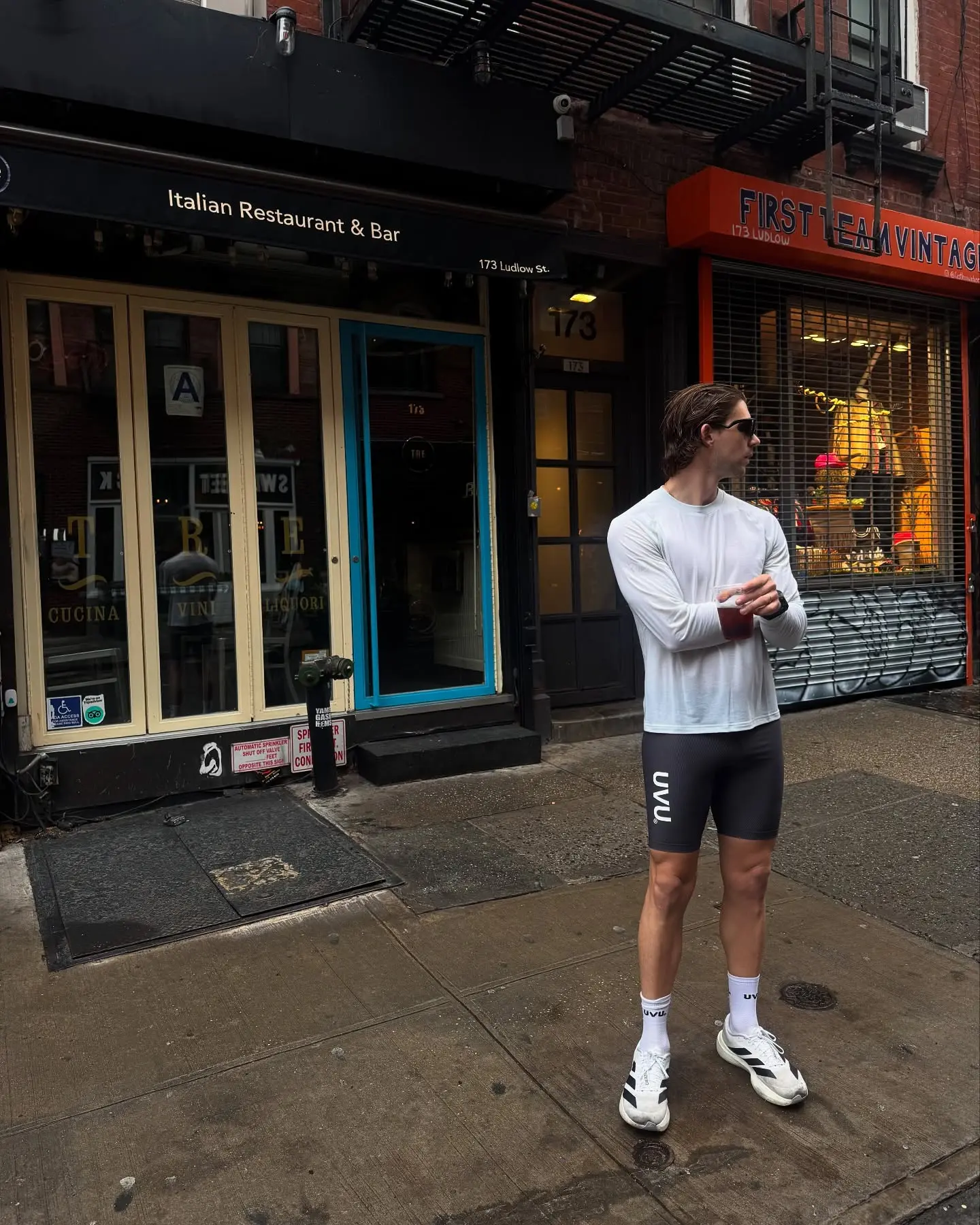 Alexander Rosen: NYC Fitness Icon Alexander Rosen inspires NYC fitness enthusiasts with expert marathon training tips daily.