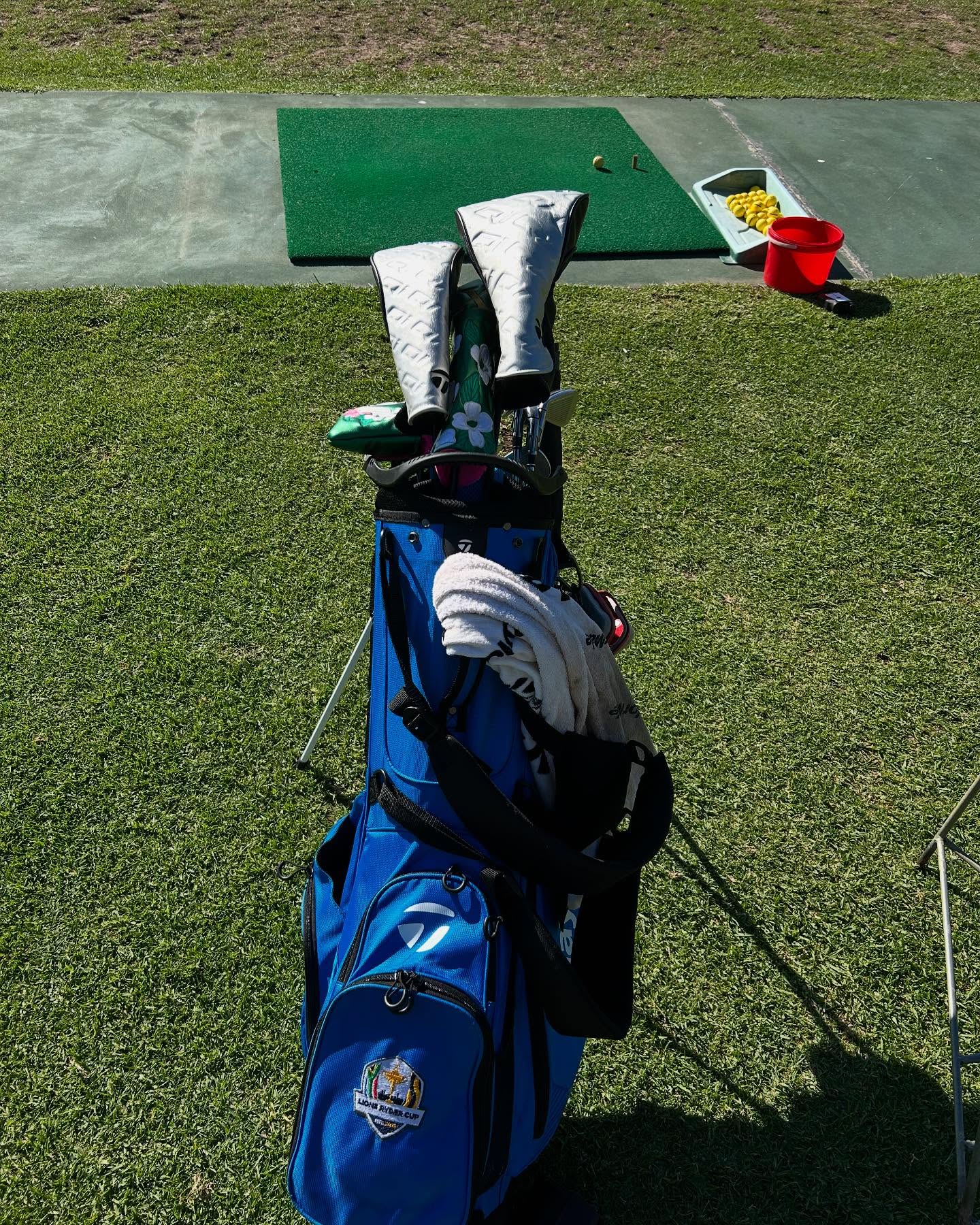Allan Donald Embraces The Golf Greens Fast bowler turns golf pro; practices steadily at Boschenmeer with Taylor Made SA support.