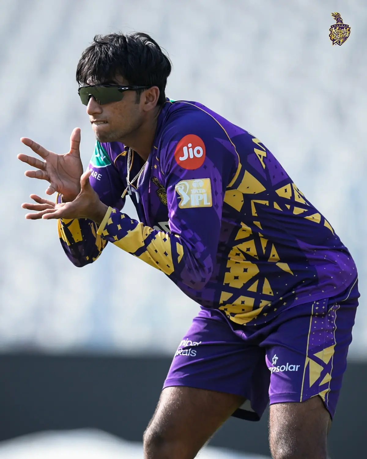 Angkrish Raghuvanshi Shines in IPL 2025 Teaser Angkrish Raghuvanshi Shines With Dynamic Hands Display in a Spectacular IPL 2025 Teaser!!