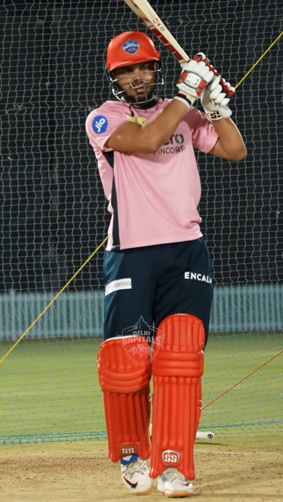 Ashu Delivers Stunning Straight Six In Capitals Action Ashutosh Sharma’s stunning six ignites Delhi Capitals’ match, sending fans into euphoria.!