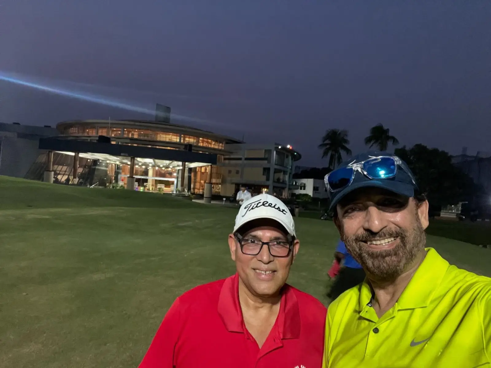 Celebrity Athar Ali Khan posts a heartfelt 'Alhumdulillah' message amid his busy workouts!