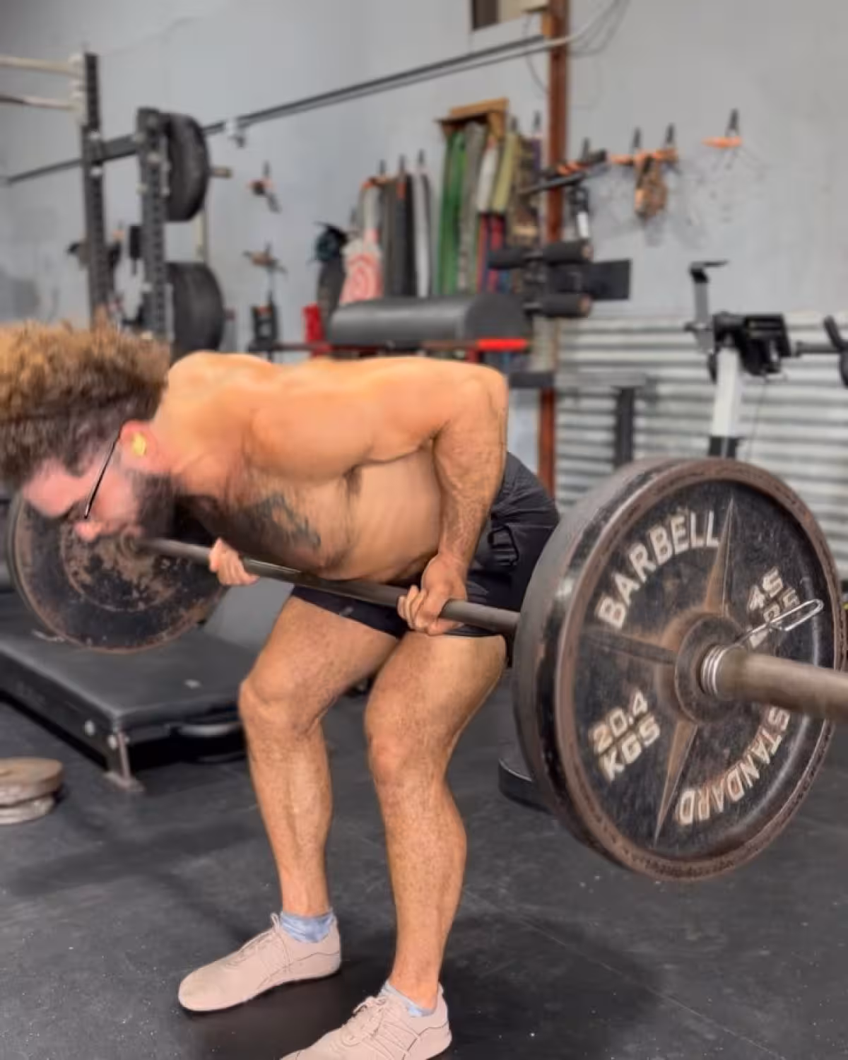 Back Day Workout: Dynamic Exercises For A Sculpted Back Rev up your routine with dynamic exercises for a strong and sculpted back – perform better.
