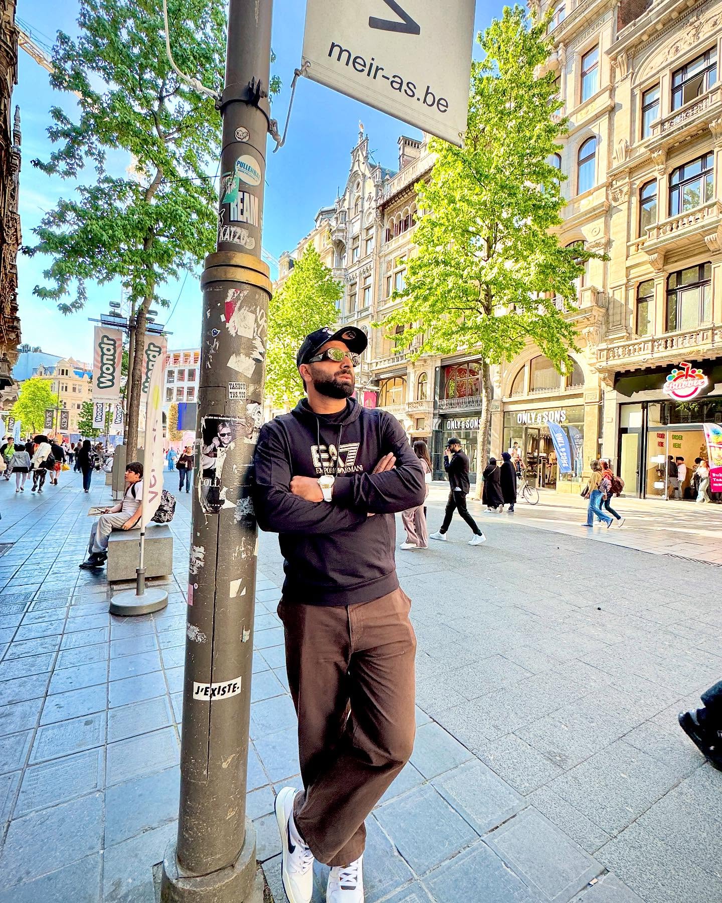 Belgium Visit Highlights Waseem’s European Sojourn UAE cricket icon explores rich Belgian culture on his European adventure.