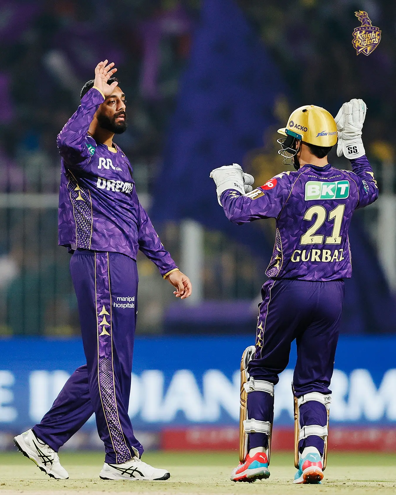 Bowled’em Well: KKR’s Varun Impresses in TATA IPL Varun Chakaravarthy wows fans with stellar bowling in a thrilling clash of KKR and rivals.