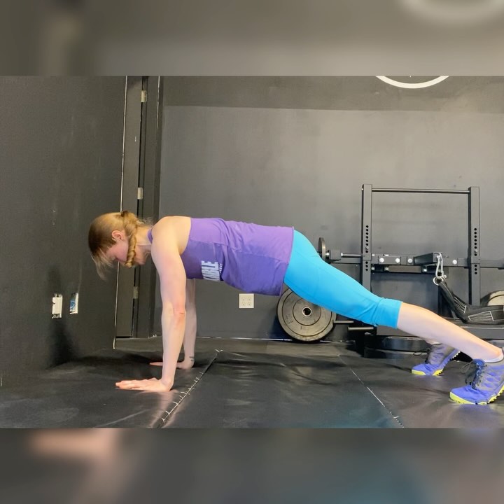 Build A Strong Core With Wall-Based Workouts