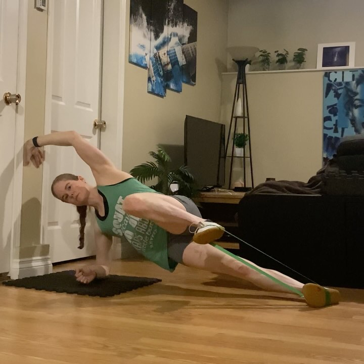 Build A Strong Core With Wall-Based Workouts