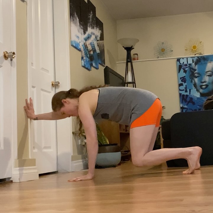 Build A Strong Core With Wall-Based Workouts