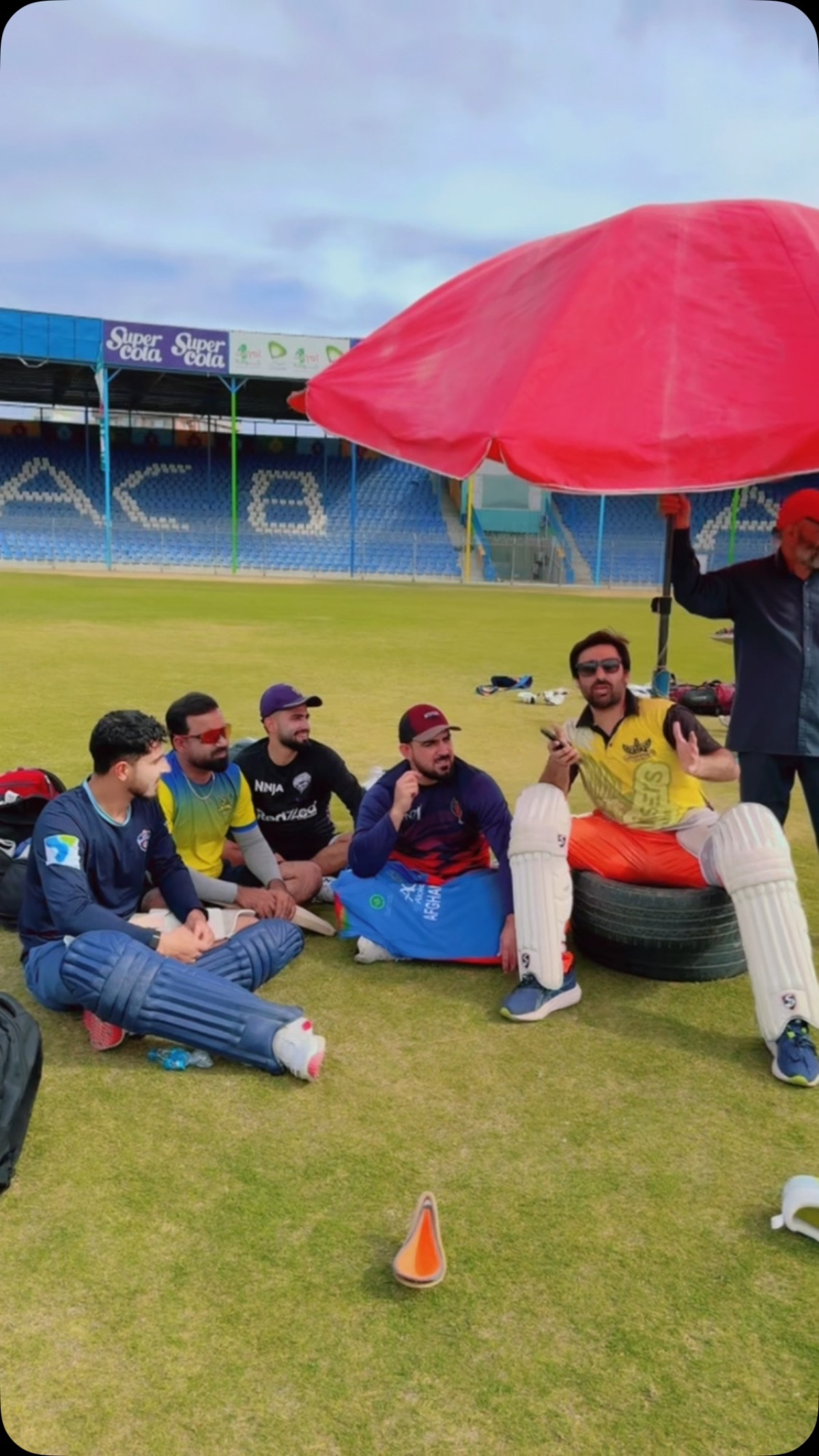 Afghan Cricket Star Enjoys Fantastic Reunion With Top Champions In Lively Kabul Stadium!!!