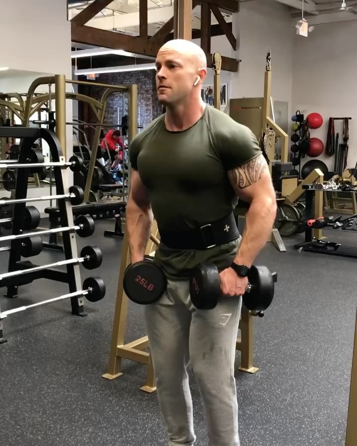 Dumbbell Shoulder Workout For Smart Fitness