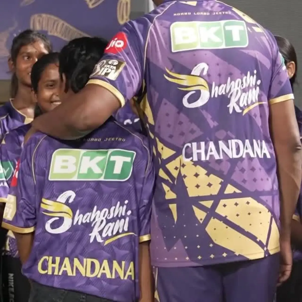 Dwayne Bravo Honors Brave Shahoshi Ranis with Heartfelt Tribute DJ Bravo’s moving tribute celebrates resilient women conquering life’s toughest trials!!!!