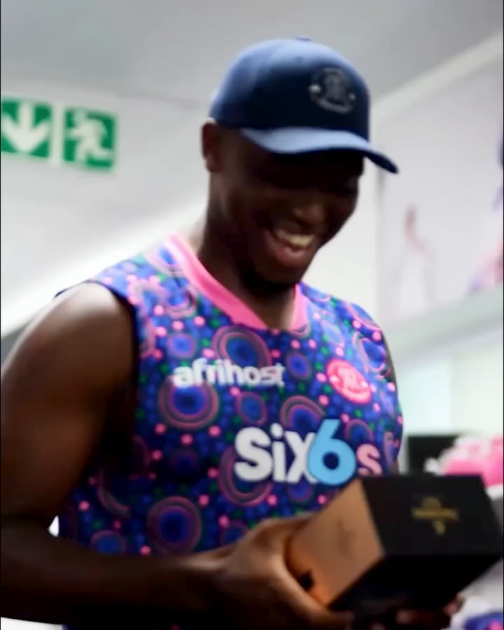Fab’s Birthday Tribute: Power Hitter In Pink