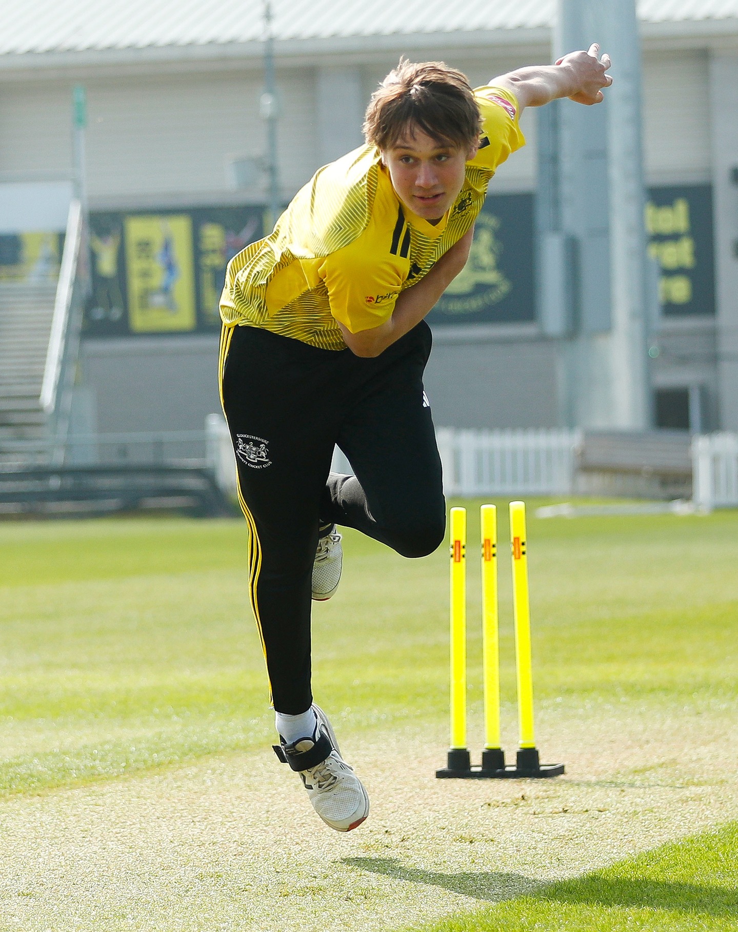 Face Gloucestershire’s Finest at Sixes Bristol