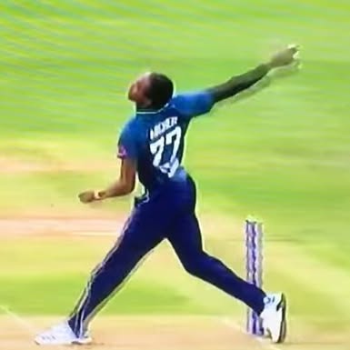 Fast Bowling Training Tips: Mastering The Delayed Arm Approach