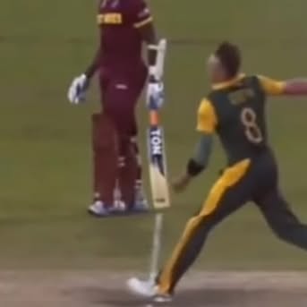 Fast Bowling Training Tips: Mastering The Delayed Arm Approach