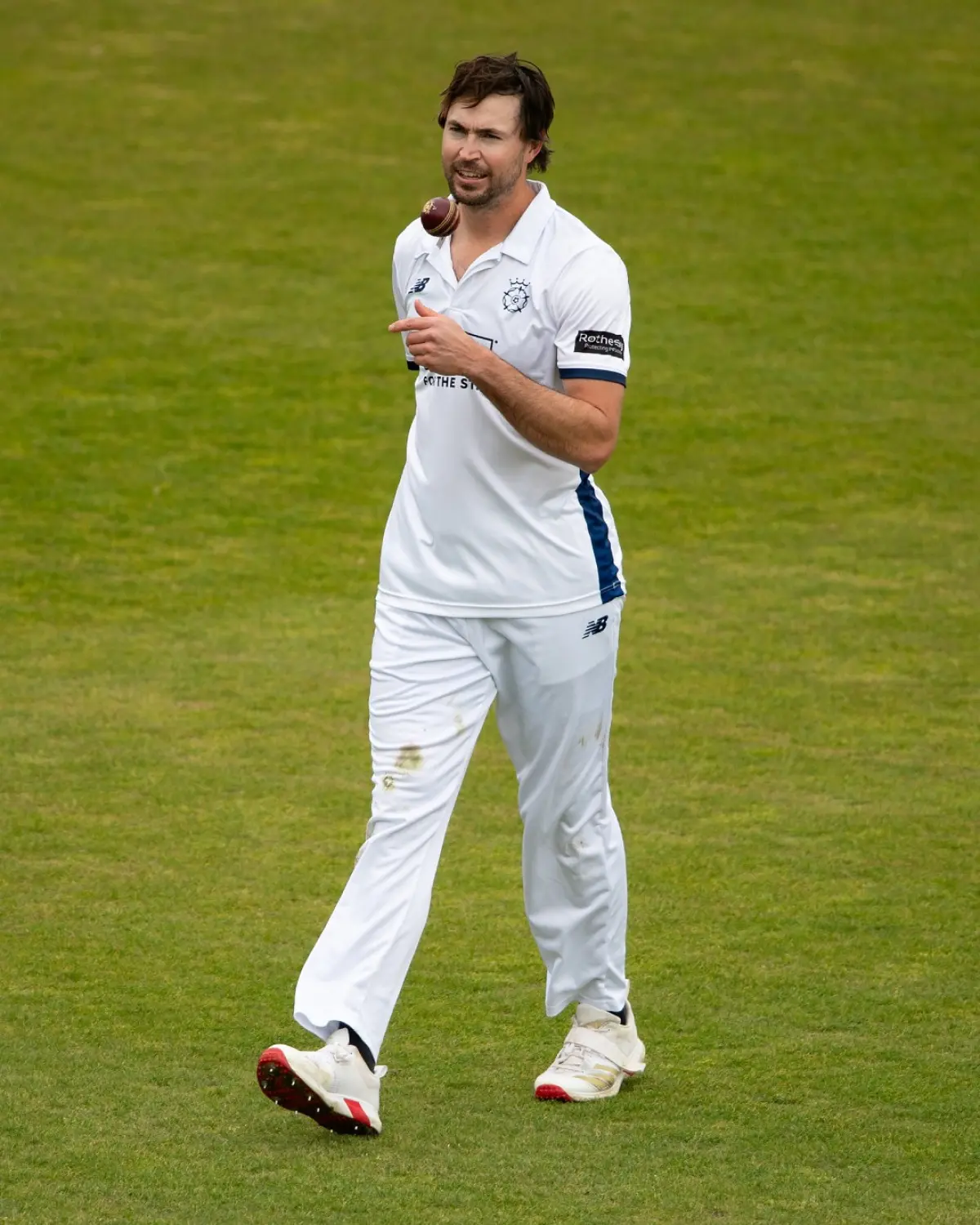 Fozzie Bear’s 52-Run Knock Secures Opening Day Win Fozzie Bear's 52-run knock lifts Hampshire to an Edgbaston win, igniting season hopes big!