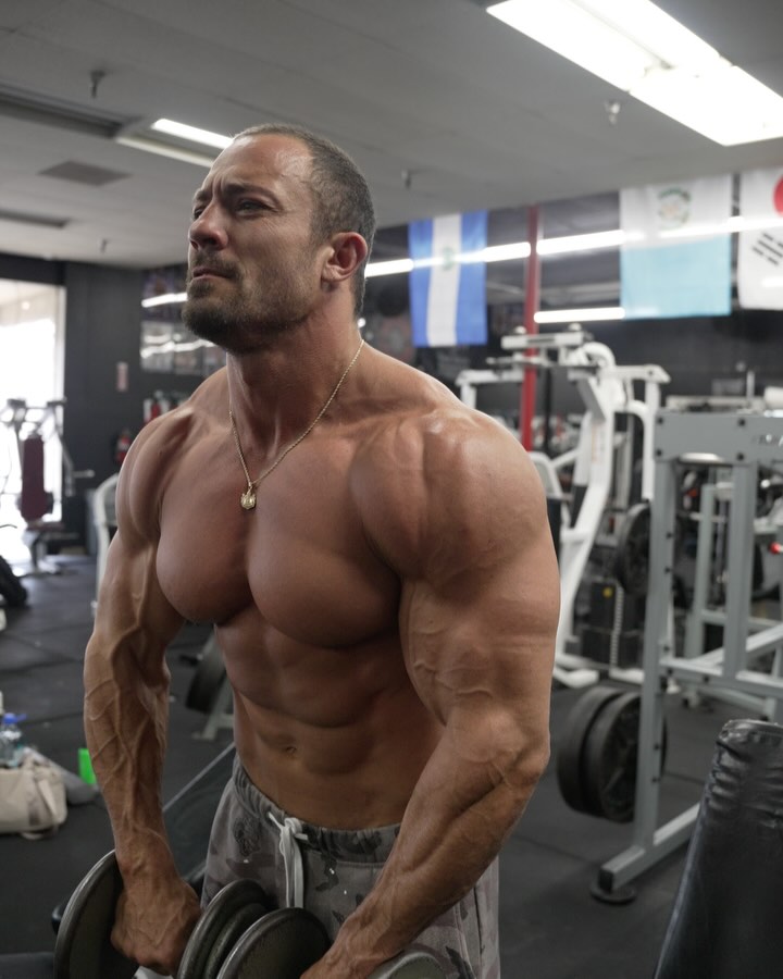 Frank Garrott Coelho Chest & Delts Workout