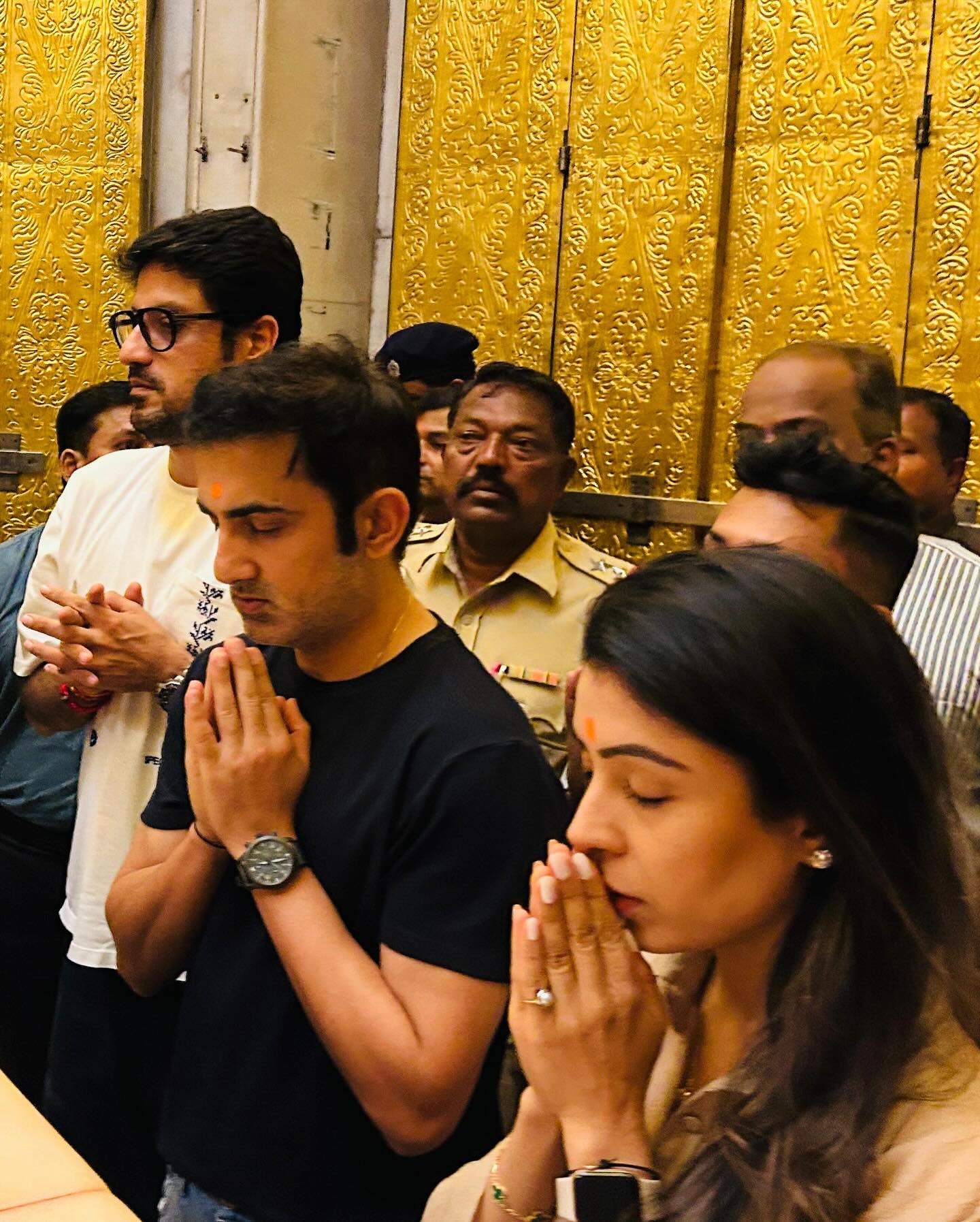 Gautam Gambhir Pays Homage To Siddhivinayak