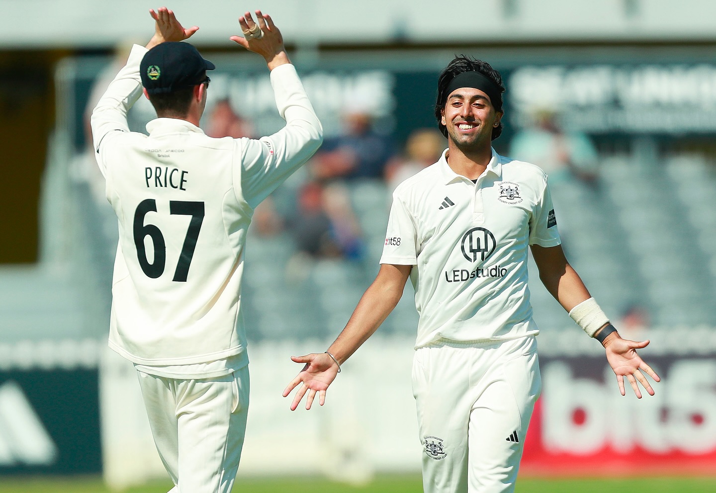 Gloucestershire Clinches Home Win On Day Four