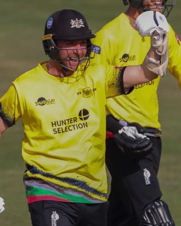 Gloucestershire Cricket Unveils T20 Home Shirts