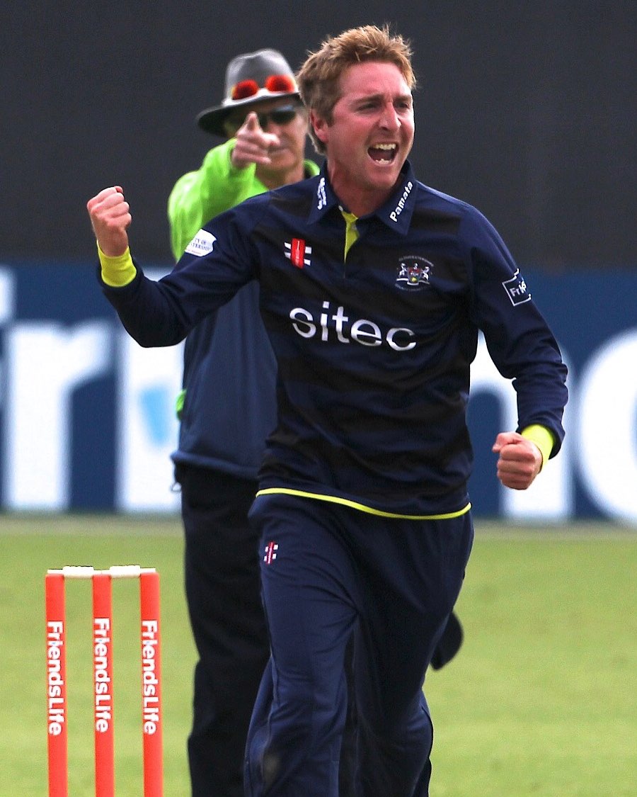 Gloucestershire Cricket Unveils T20 Home Shirts