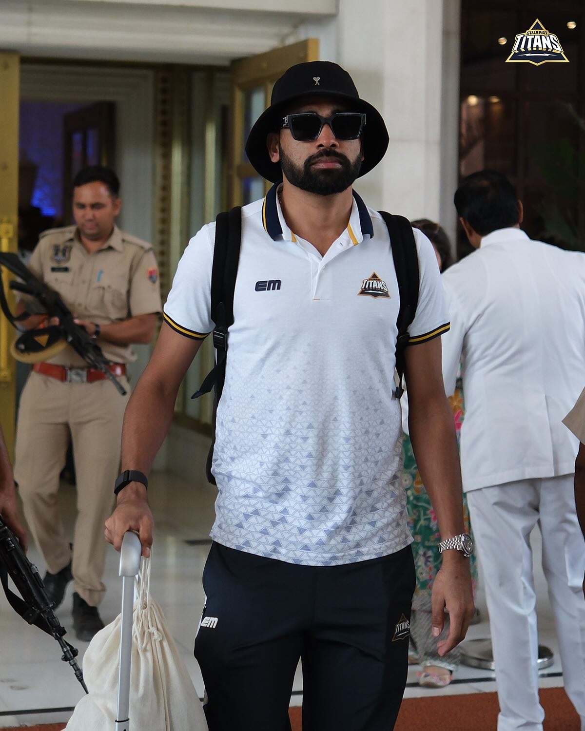 Gujarat Titans Bring Homely Feeling Back With #AavaDe