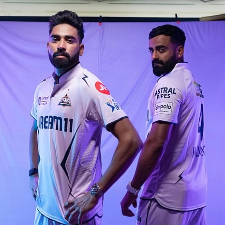 Gujarat Titans Unite In Lavender
