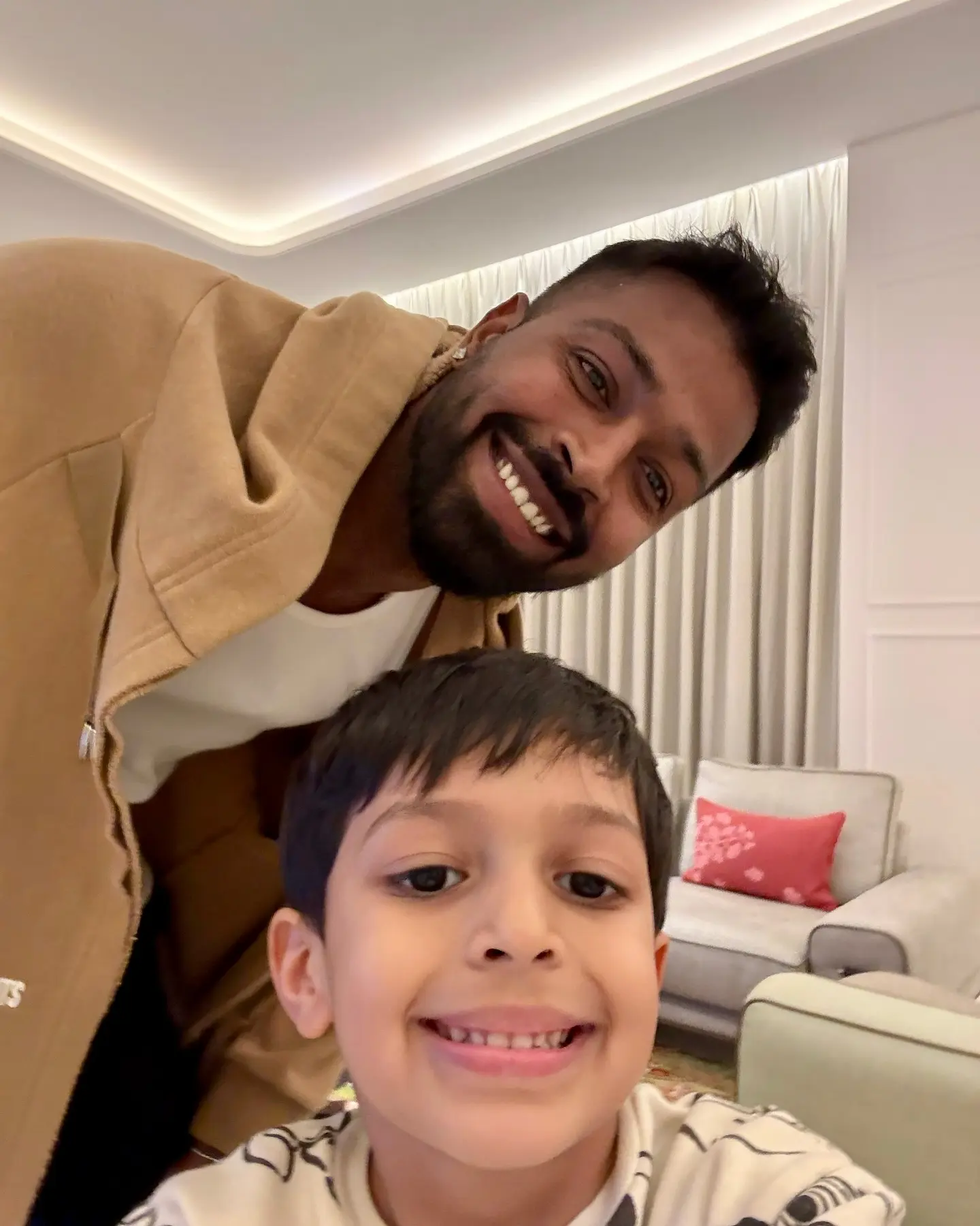 Hardik Pandya Readies For Action With Agu Hardik Pandya ignites his spirit online ready to face fresh hurdles on his cricket journey
