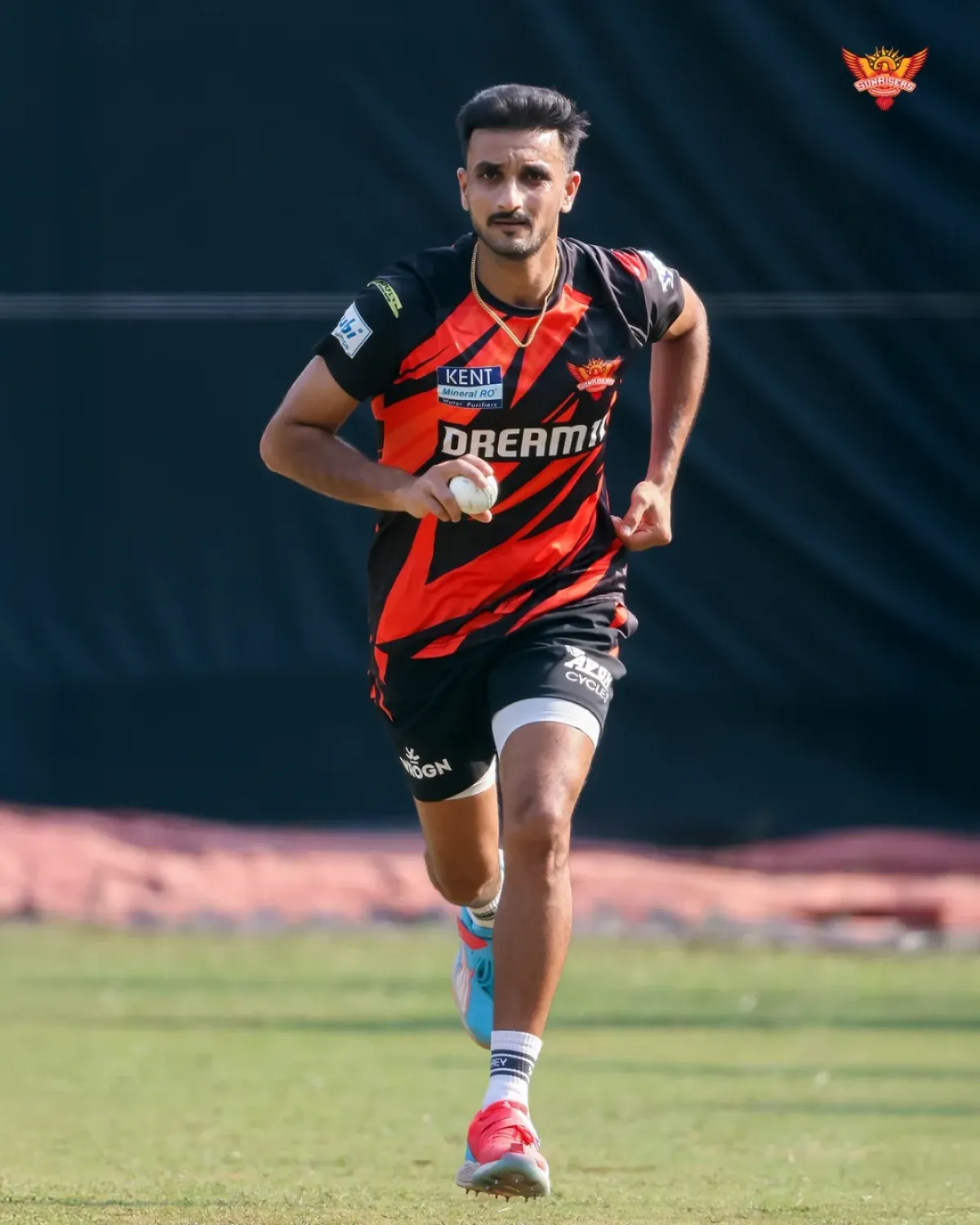 Harshal Patel’s Bluff Catches Attention In TATA IPL 2025 Sunrisers Hyderabad displays witty flair and bold tactics amid fierce IPL action tonight!!