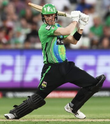 Melbourne Stars honor HB Larko’s milestone with style: warm birthday wishes and cheers!!!!