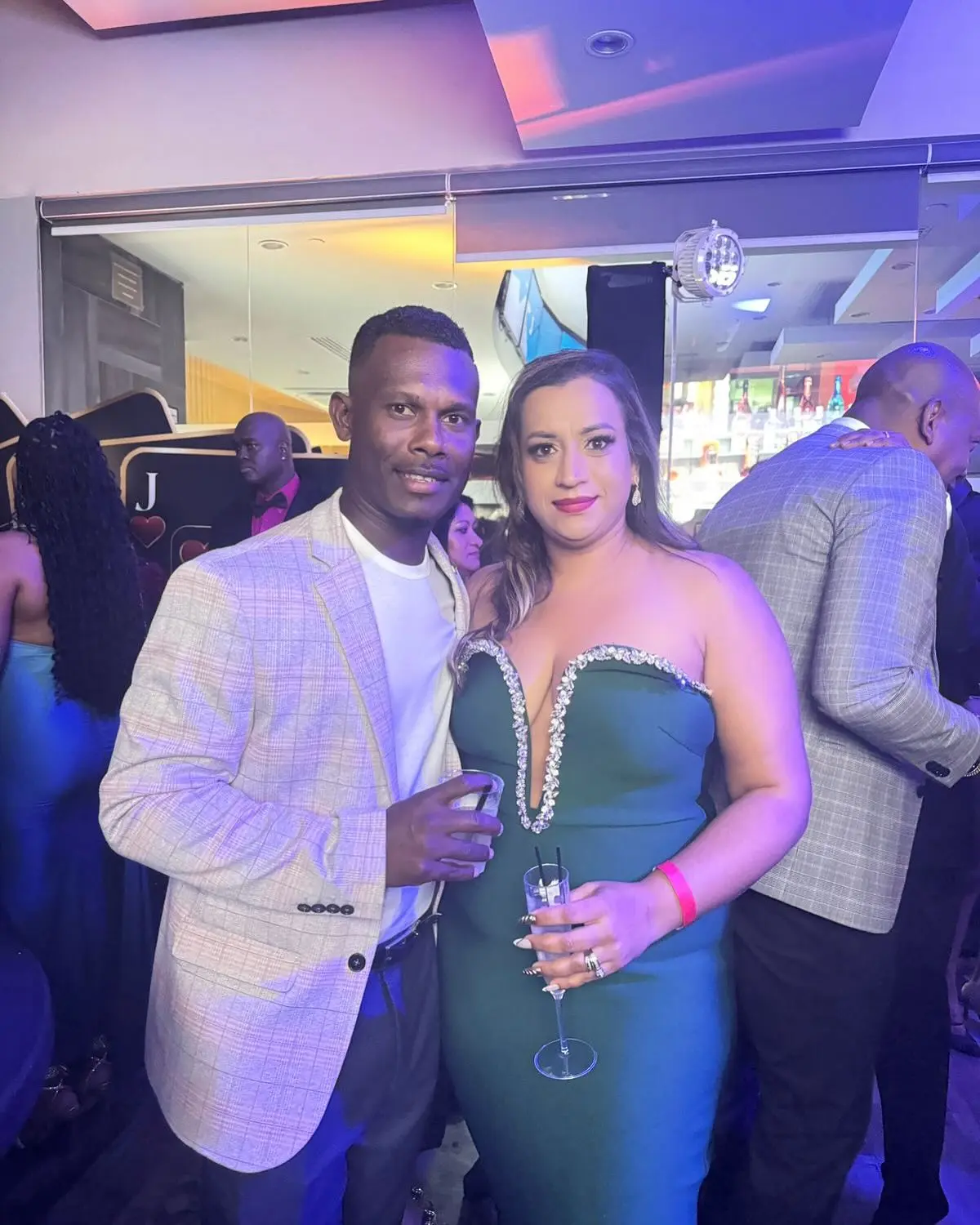 Jason Mohammed: The Great Man 519 Cricketer Jason Mohammed wows fans with an inspiring post as he redefines key milestones!