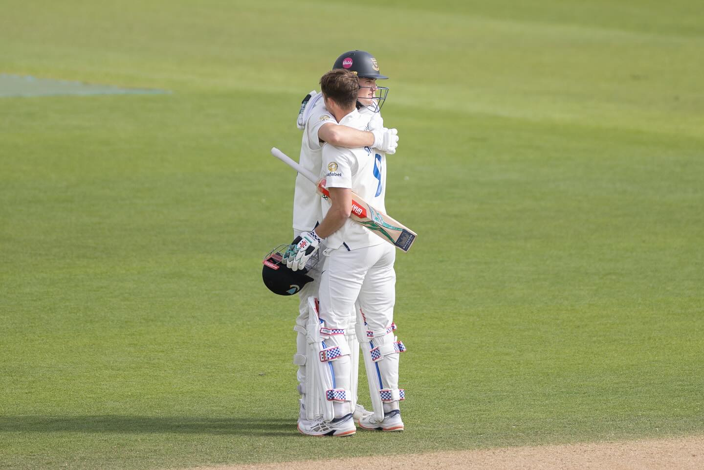 John Simpson's Cricket Comeback Inspires Fans