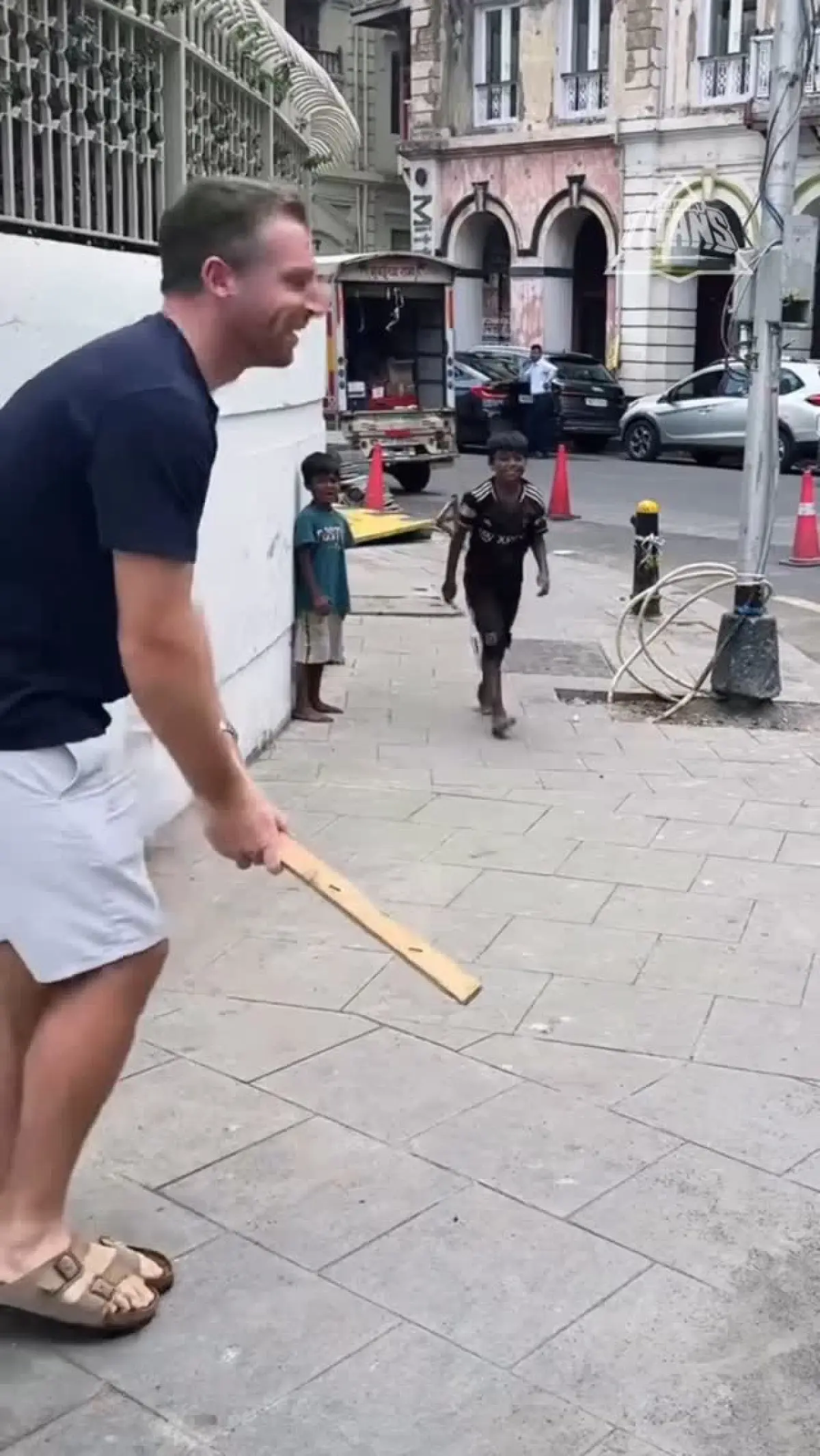 Mumbai streets host a playful cricket bout that sparks smiles and fan frenzy on pitch now!