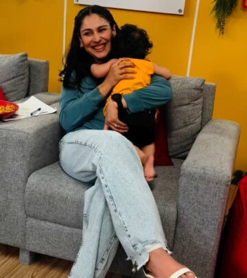 Sharing heartfelt smiles and endless love, Kainat’s post radiates emotional warmth for all