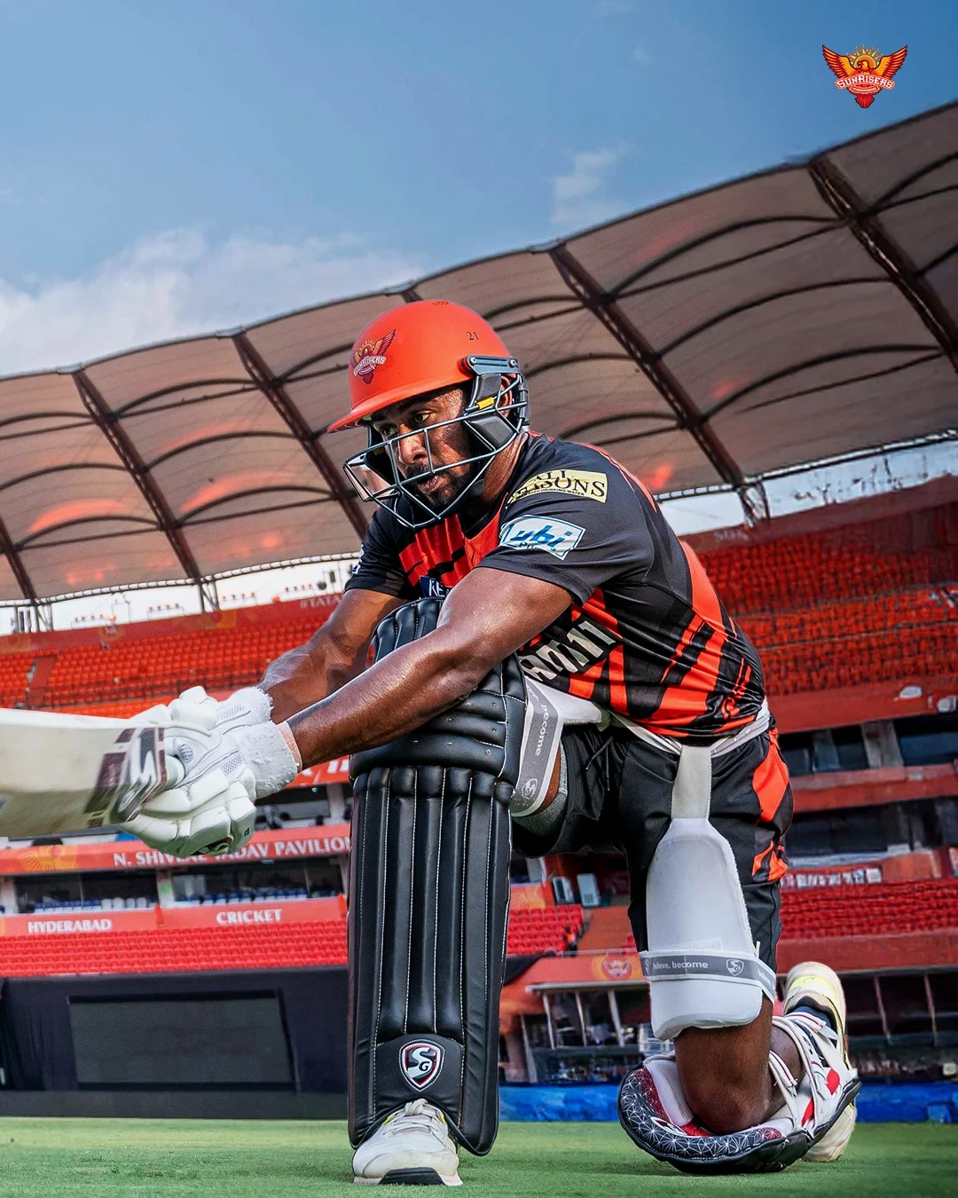 Kamindu Mendis’ Dramatic Sweep Captivates TATA IPL Fans