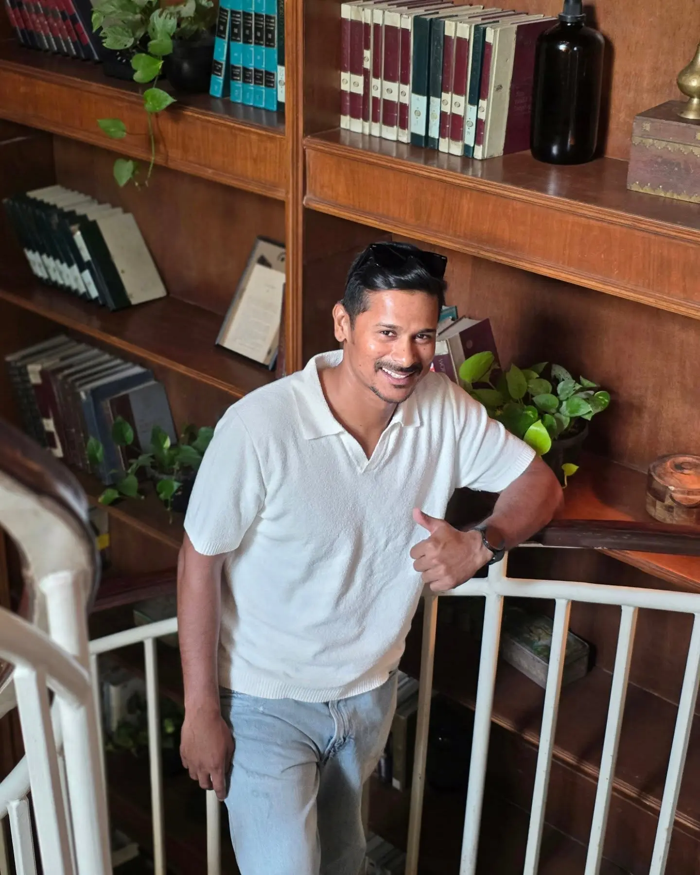 Kaustub Pawar’s Casual Style Captures Hearts Cricket Coach Flaunts Bold Casual Fashion, Winning Hearts With Timeless Style And Inspire!
