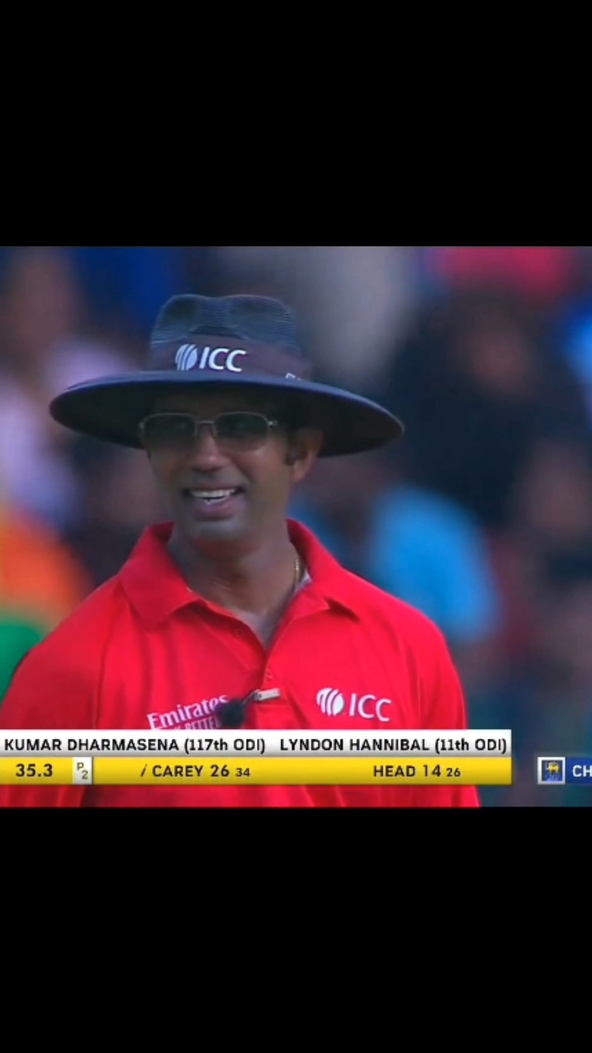 Kumar Dharmasena’s Umpire Moment Caught On Camera Former Sri Lankan umpire laughs off a surprising mix-up on the field.