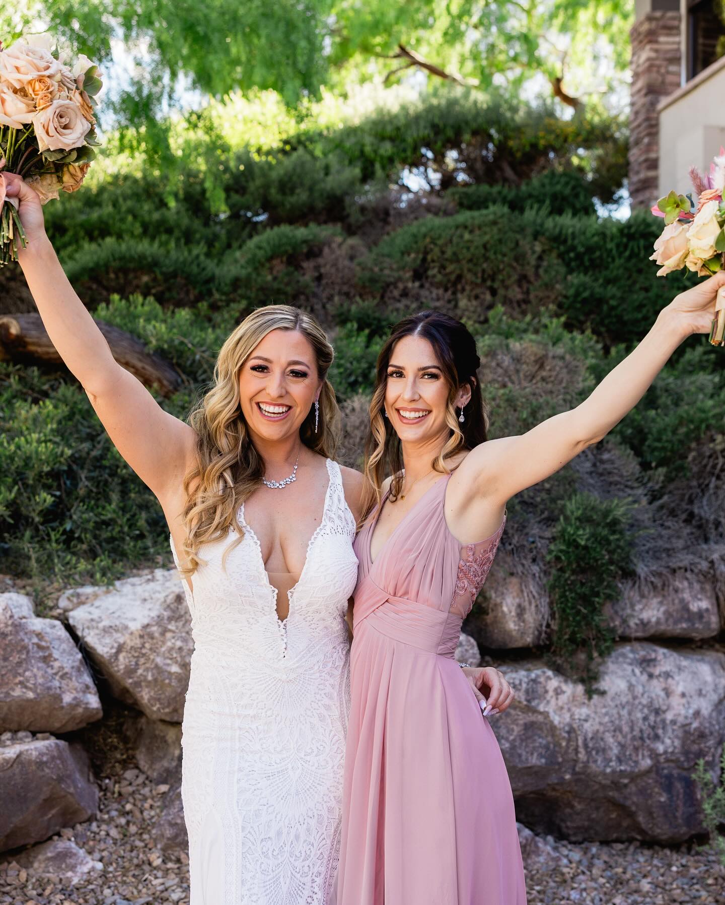 Lindsay Hoskins Celebrates Best Friend’s Birthday